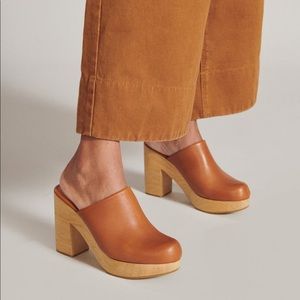 ISO - Rachel Comey Dakota Clog size 7.5/8
